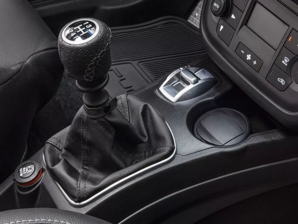 Автомобиль Fiat Punto III Punto Хэтчбек (5 дверей)
