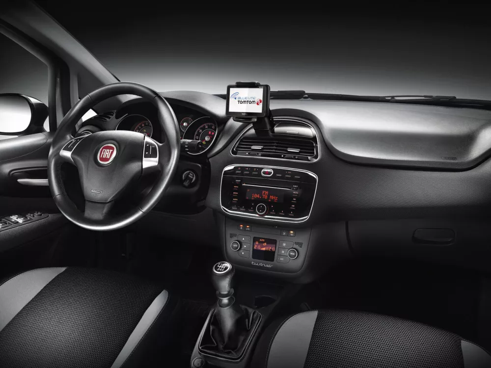 Автомобиль Fiat Punto III Punto Хэтчбек (5 дверей)