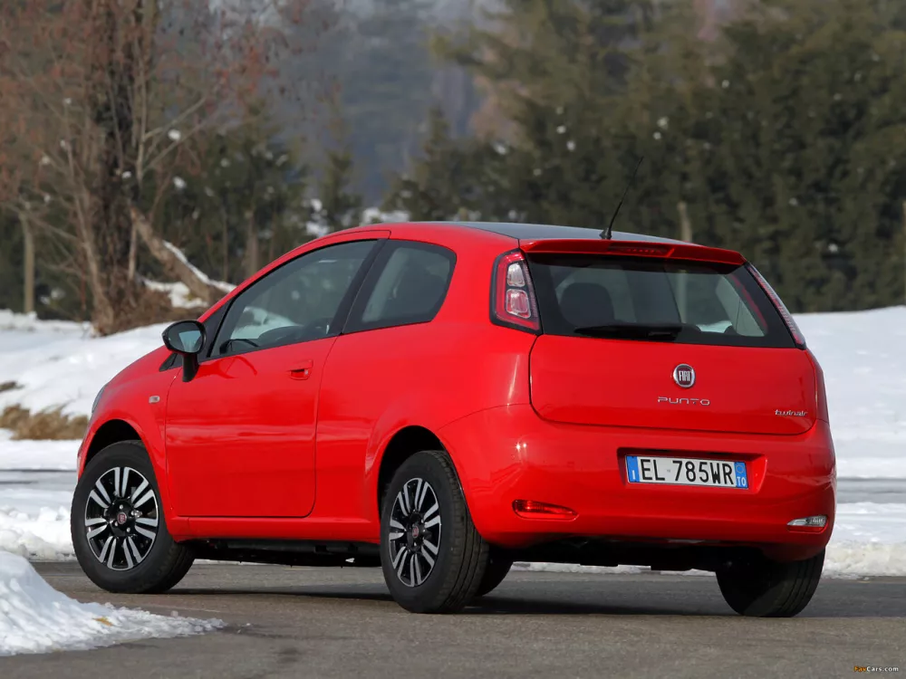 Автомобиль Fiat Punto III Punto Хэтчбек (3 двери)