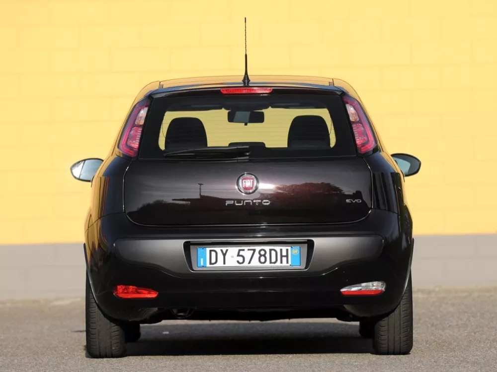 Автомобиль Fiat Punto III Punto Evo Хэтчбек (5 дверей)