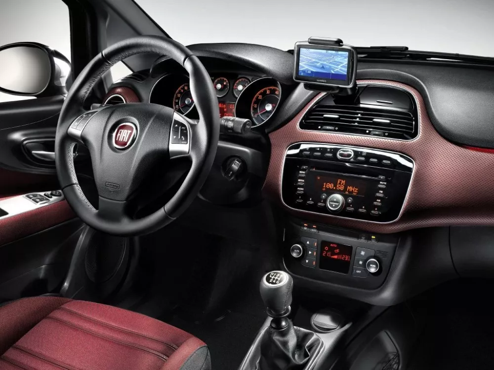 Автомобиль Fiat Punto III Punto Evo Хэтчбек (5 дверей)