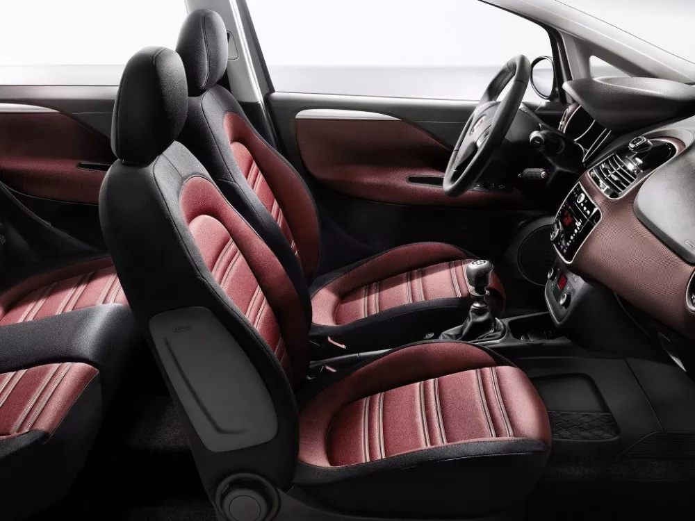 Автомобиль Fiat Punto III Punto Evo Хэтчбек (5 дверей)