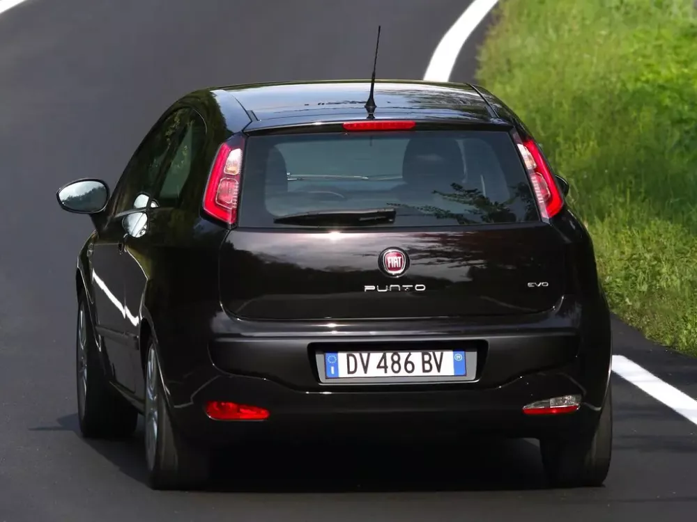 Автомобиль Fiat Punto III Punto Evo Хэтчбек (3 двери)