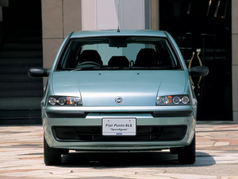 Автомобиль Fiat Punto II Хэтчбек (5 дверей)