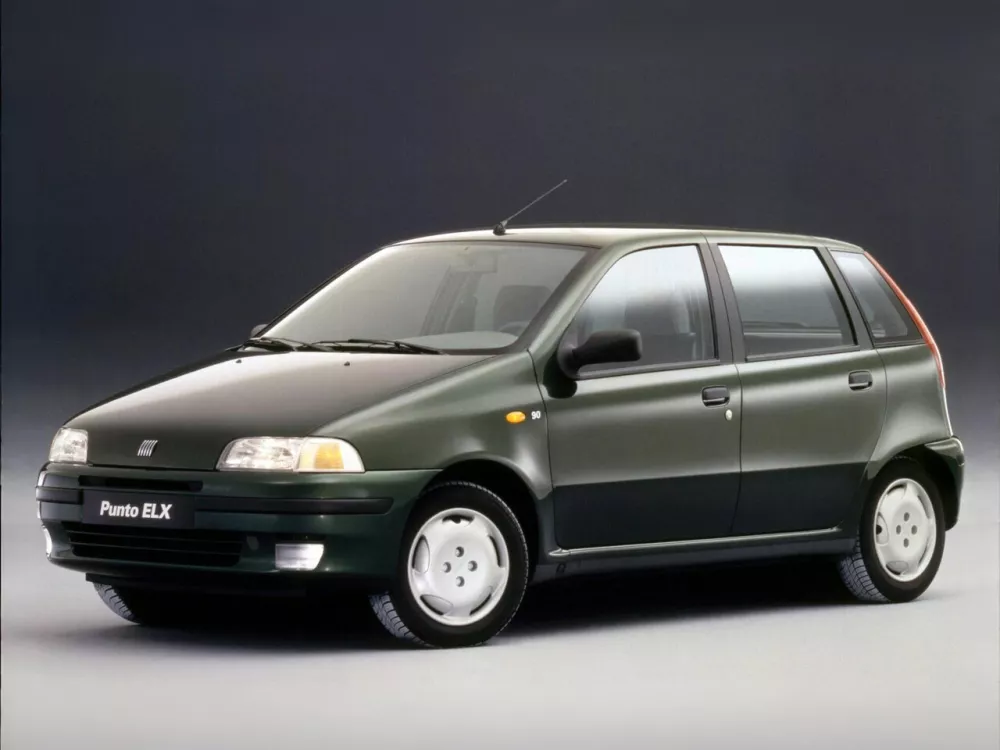 Автомобиль Fiat Punto I Хэтчбек (5 дверей)