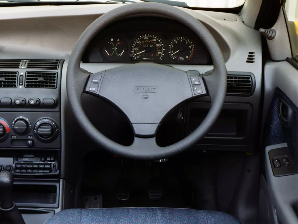 Автомобиль Fiat Punto I Кабриолет