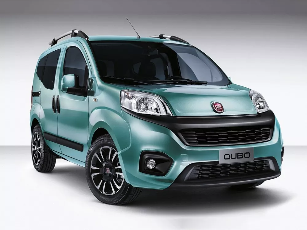 Автомобиль Fiat Qubo I Рестайлинг Компактвэн