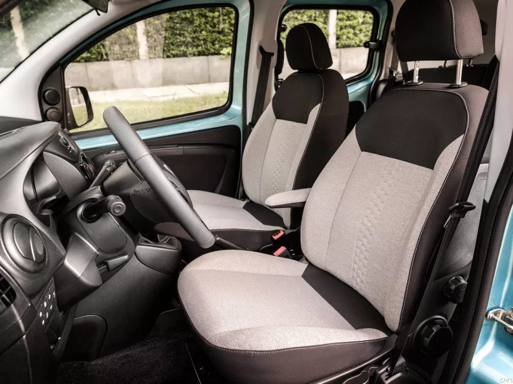 Автомобиль Fiat Qubo I Рестайлинг Компактвэн