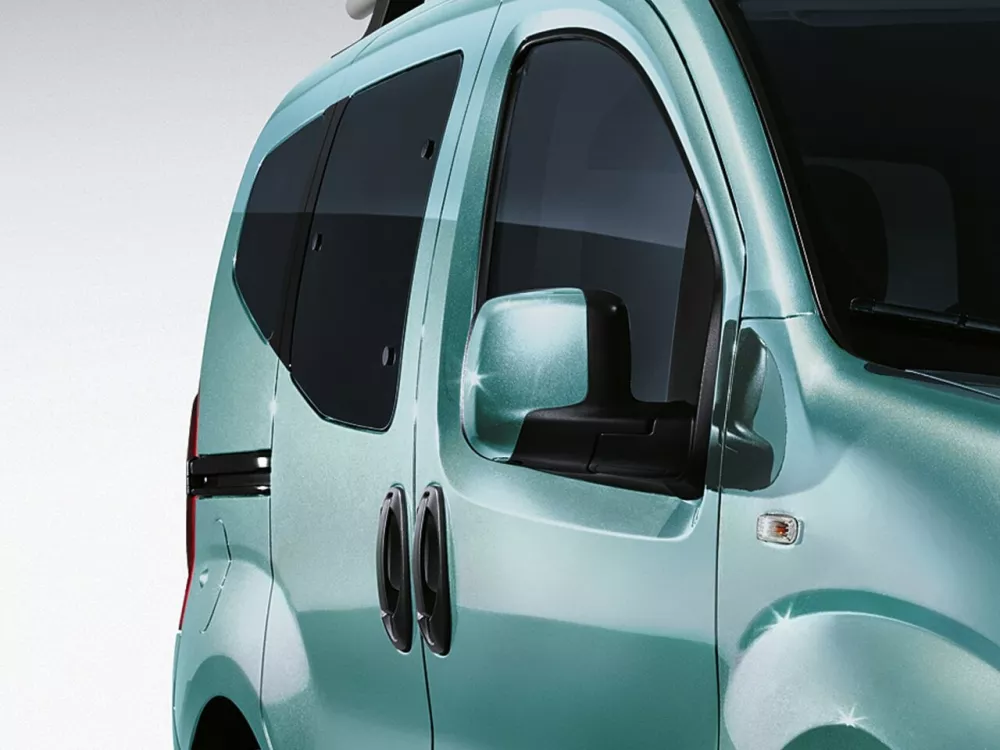 Автомобиль Fiat Qubo I Рестайлинг Компактвэн