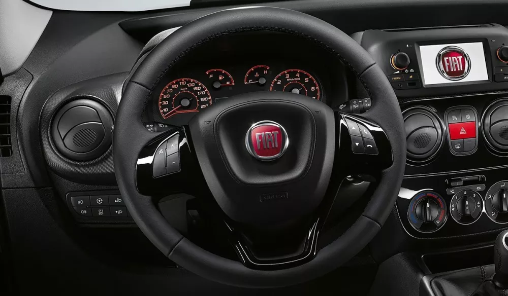 Автомобиль Fiat Qubo I Рестайлинг Компактвэн
