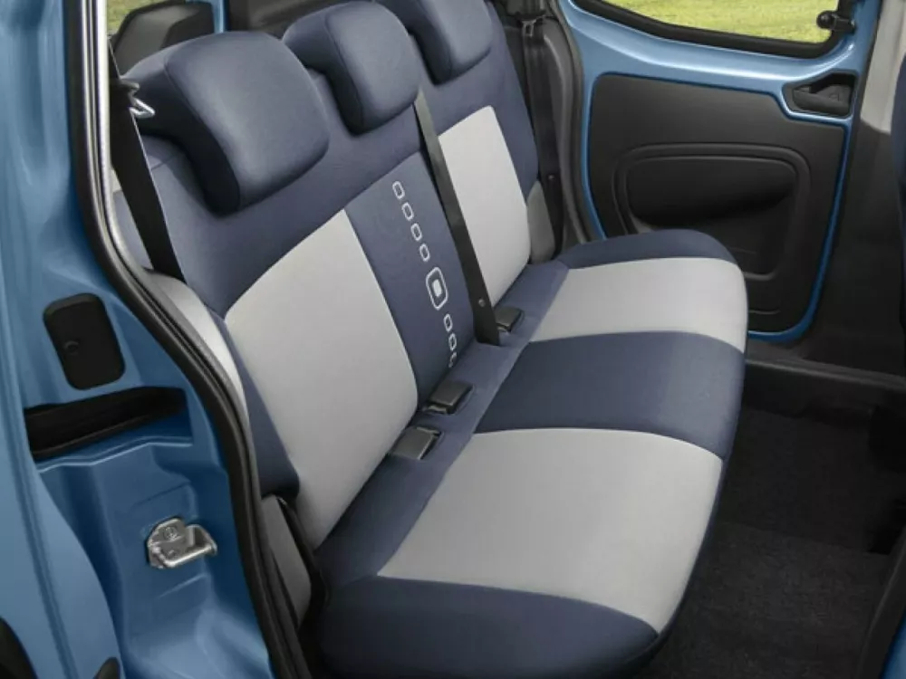Автомобиль Fiat Qubo I Рестайлинг Компактвэн