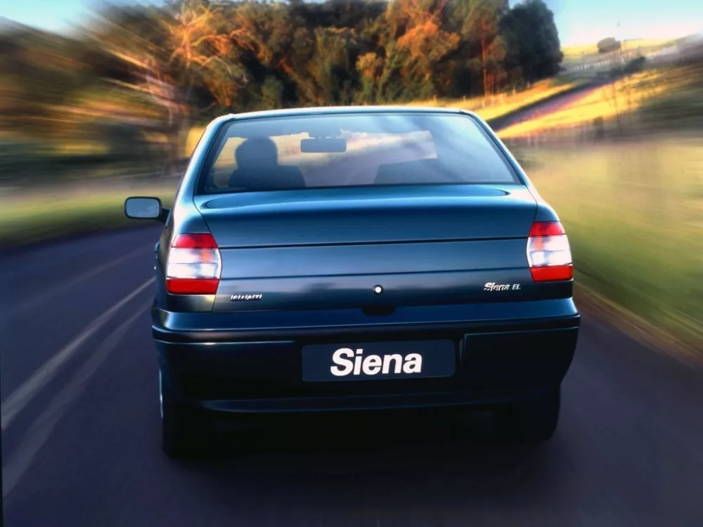 Автомобиль Fiat Siena Седан