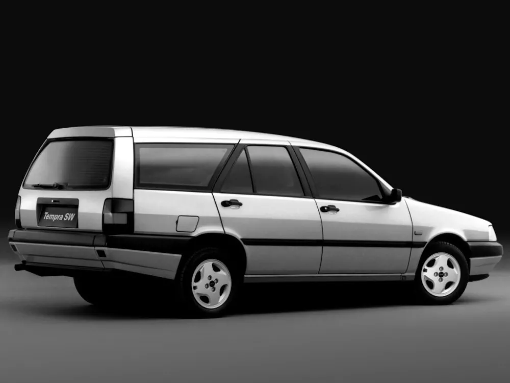Автомобиль Fiat Tempra Универсал (5 дверей)