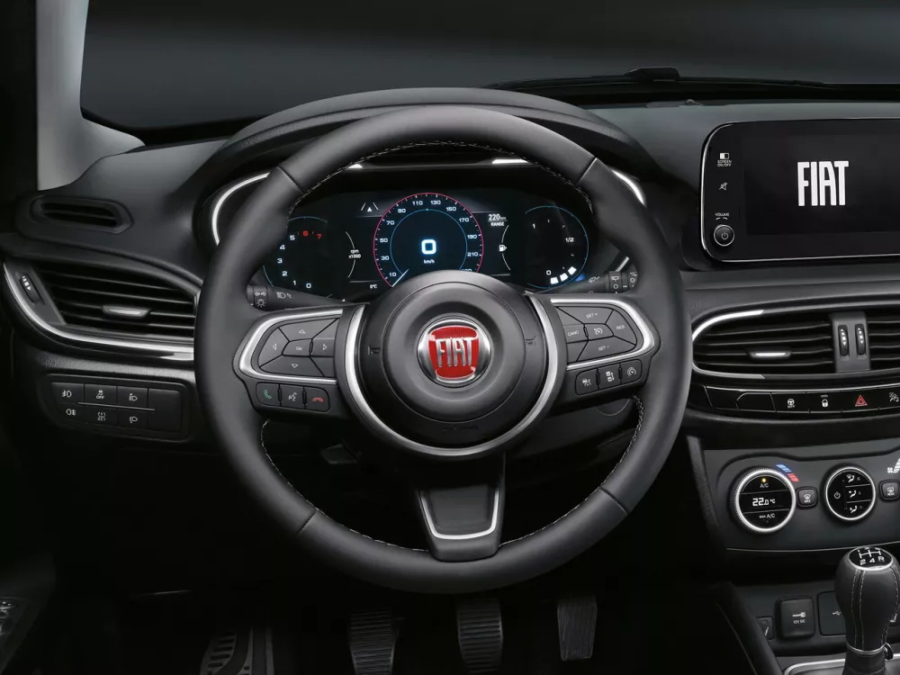 Автомобиль Fiat Tipo 356 Рестайлинг Хэтчбек (5 дверей) Cross