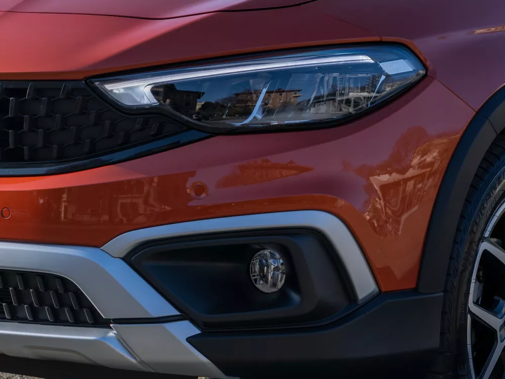 Автомобиль Fiat Tipo 356 Рестайлинг Хэтчбек (5 дверей) Cross