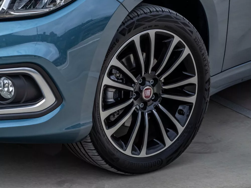 Автомобиль Fiat Tipo 356 Рестайлинг Хэтчбек (5 дверей)