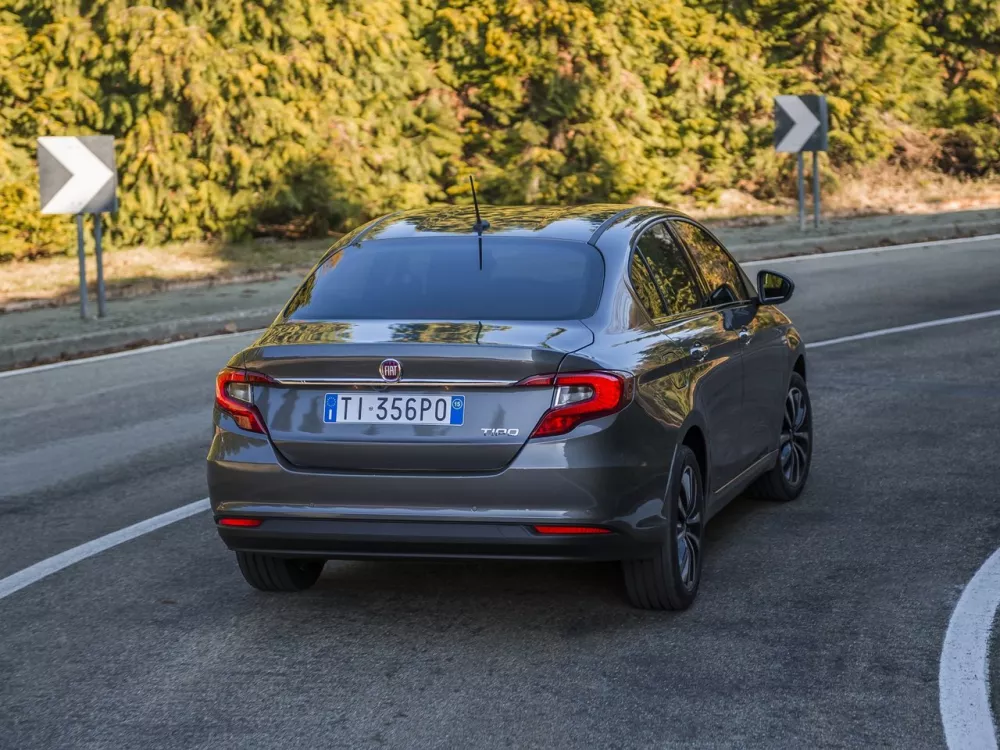 Автомобиль Fiat Tipo 356 Седан