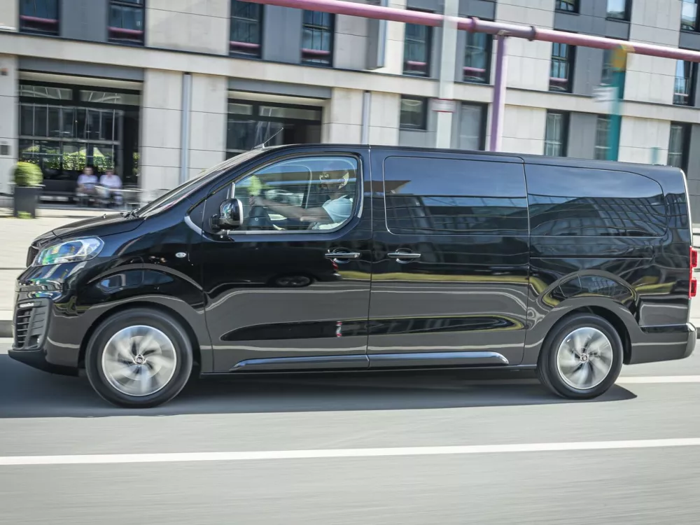 Автомобиль Fiat Ulysse III Минивэн L3