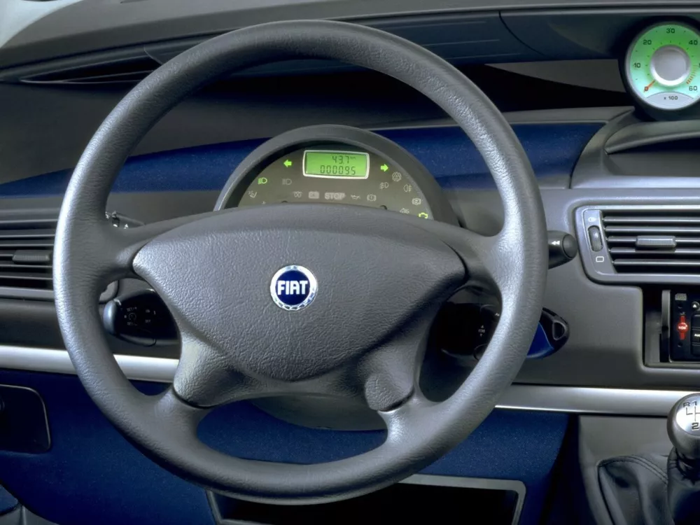 Автомобиль Fiat Ulysse II Компактвэн