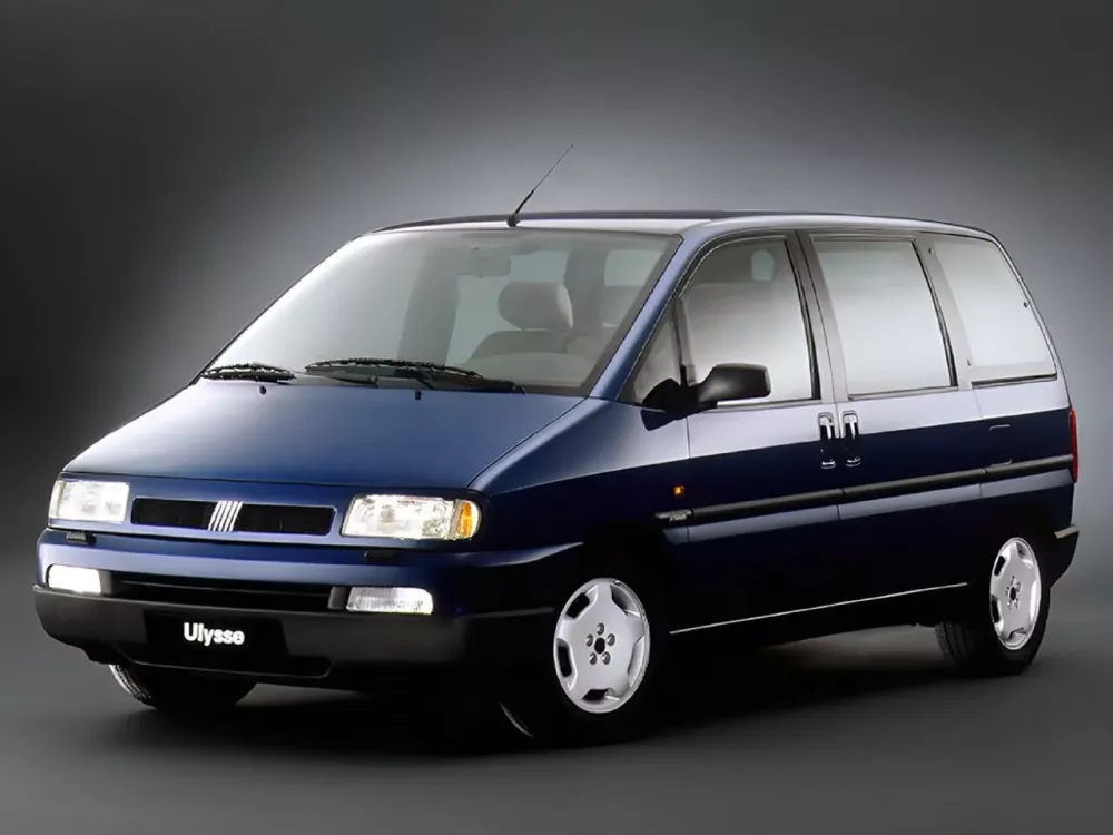 Автомобиль Fiat Ulysse I Компактвэн