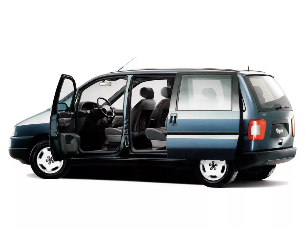 Автомобиль Fiat Ulysse I Компактвэн