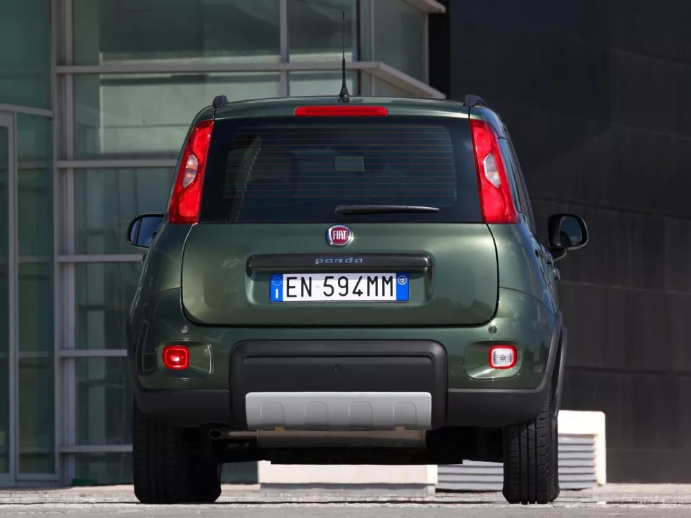Автомобиль Fiat Panda III Хэтчбек (5 дверей) 4x4