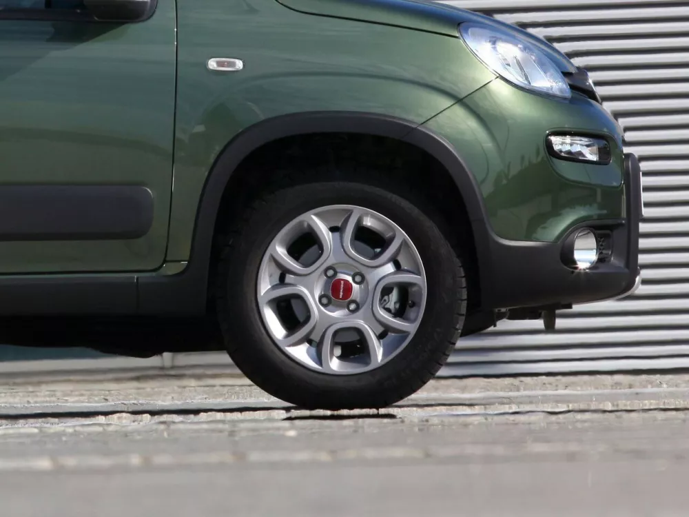Автомобиль Fiat Panda III Хэтчбек (5 дверей) 4x4