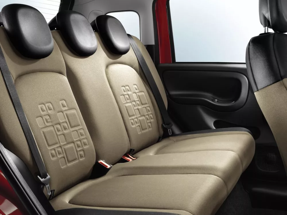 Автомобиль Fiat Panda III Хэтчбек (5 дверей)