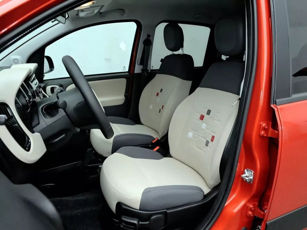 Автомобиль Fiat Panda III Хэтчбек (5 дверей)