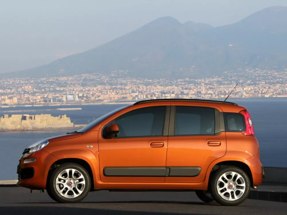 Автомобиль Fiat Panda III Хэтчбек (5 дверей)
