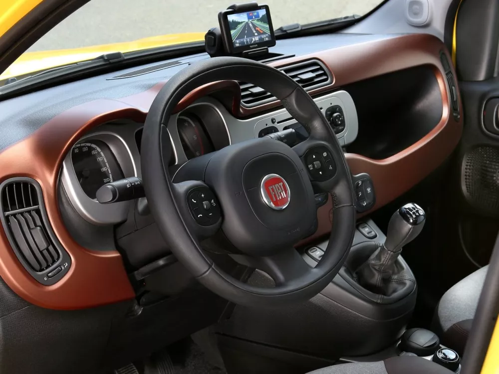 Автомобиль Fiat Panda III Хэтчбек (5 дверей) Cross