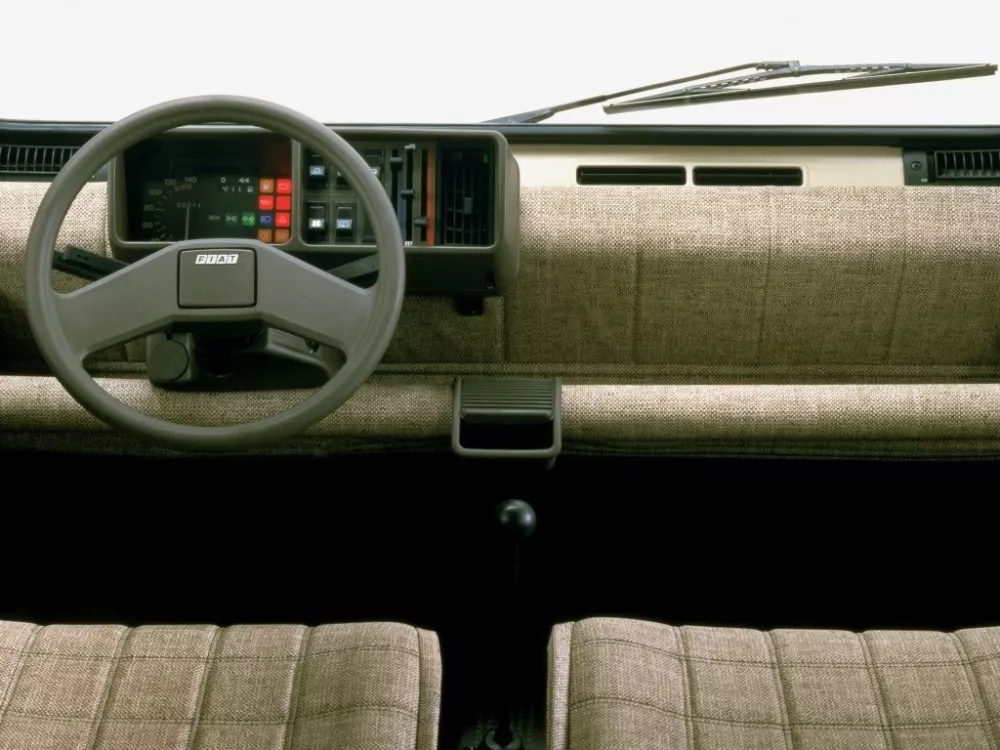 Автомобиль Fiat Panda I Хэтчбек (3 двери)