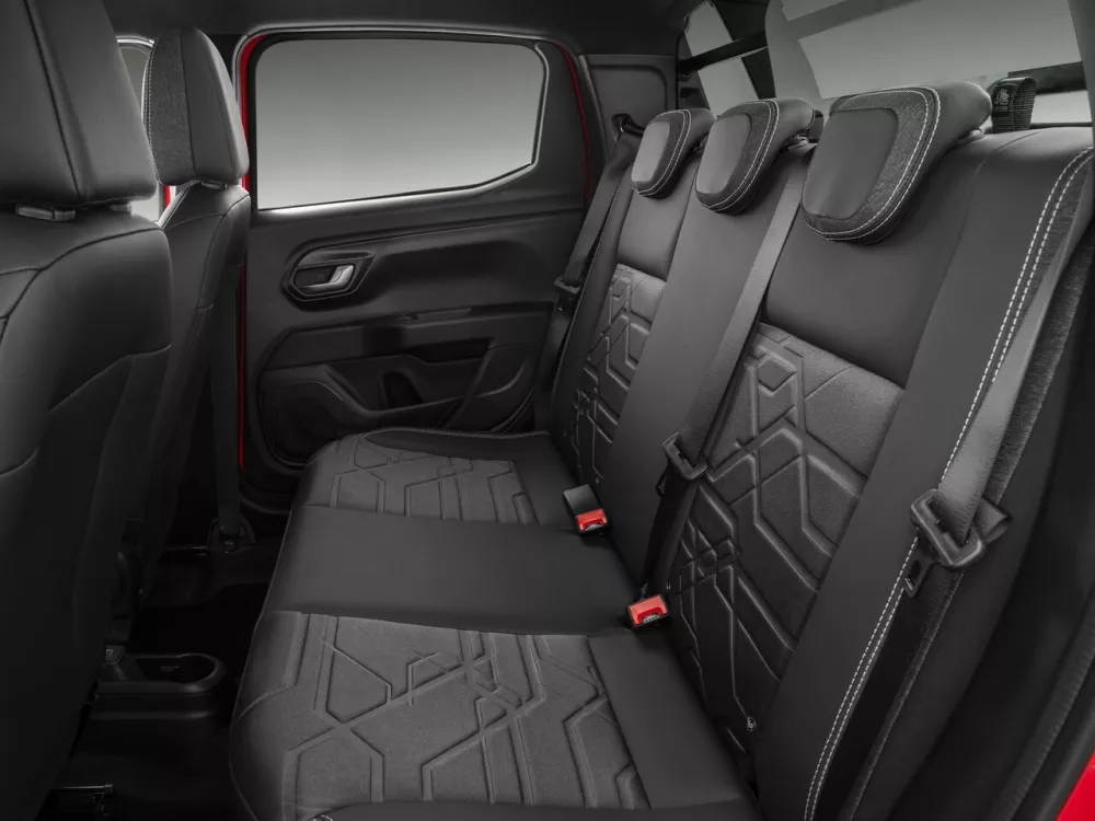 Автомобиль Fiat Strada II Пикап Двойная кабина