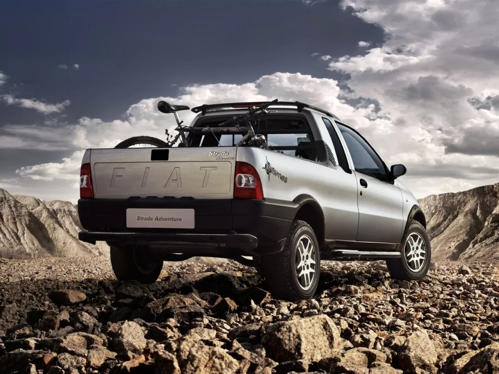 Автомобиль Fiat Strada I Рестайлинг Пикап Одинарная кабина