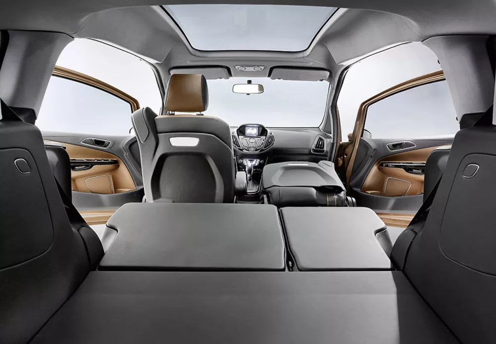 Автомобиль Ford B-MAX Компактвэн