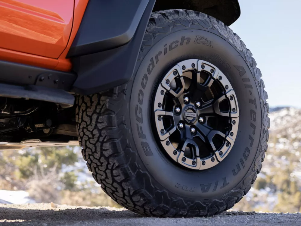 Автомобиль Ford Bronco VI Внедорожник (5 дверей) Raptor