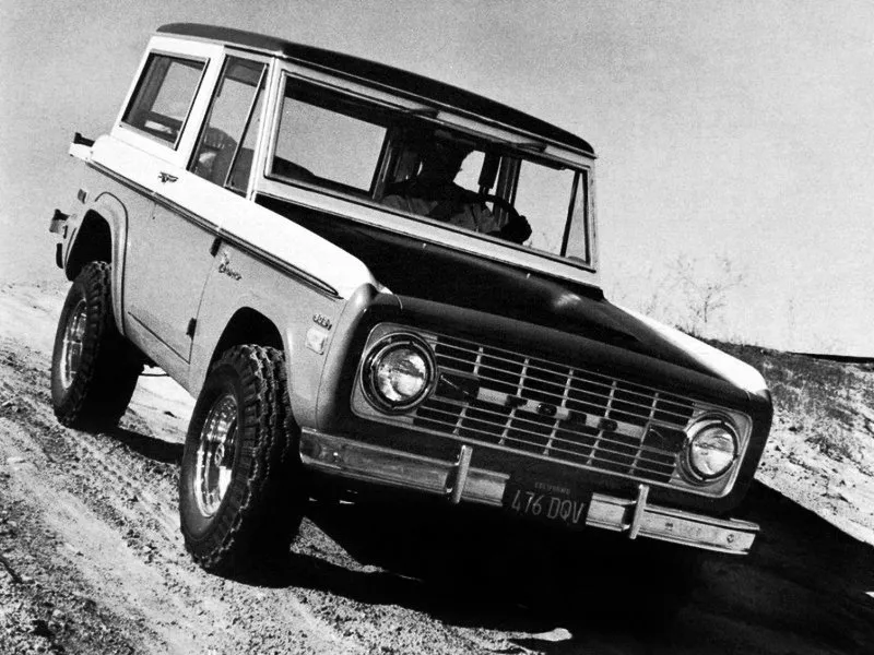 Автомобиль Ford Bronco I Внедорожник (3 двери)