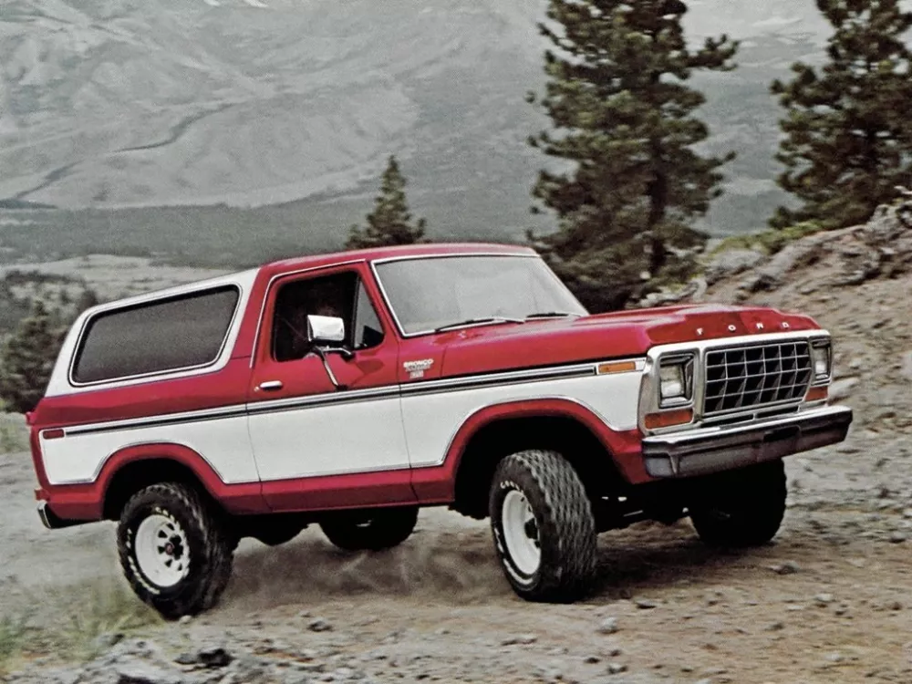 Автомобиль Ford Bronco II Внедорожник (3 двери)