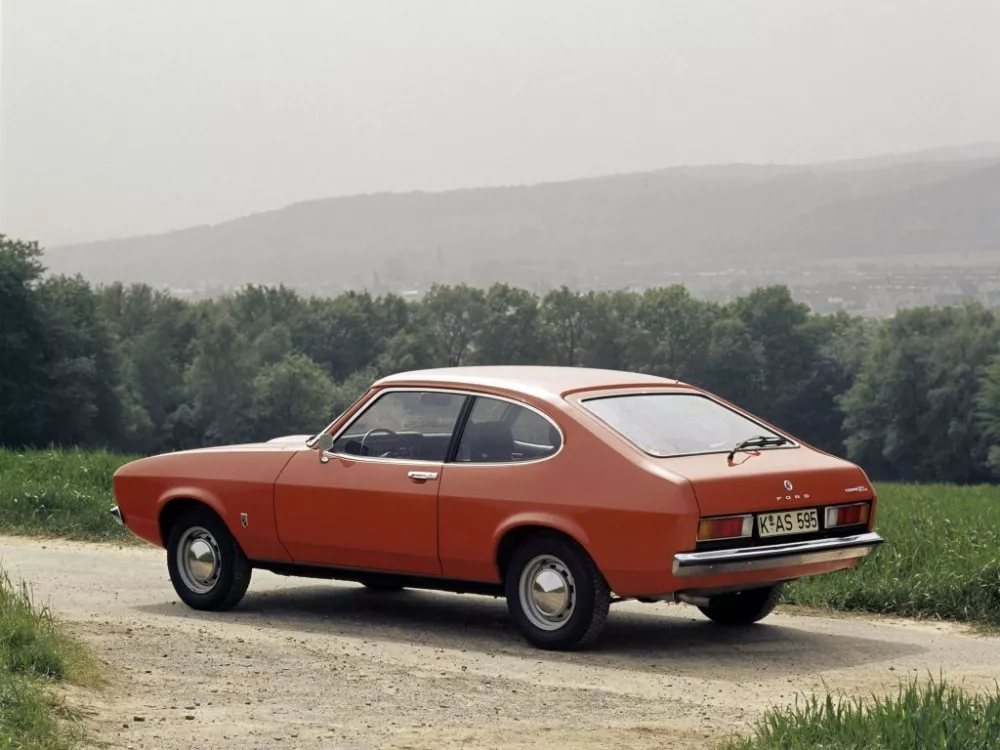 Автомобиль Ford Capri II Купе