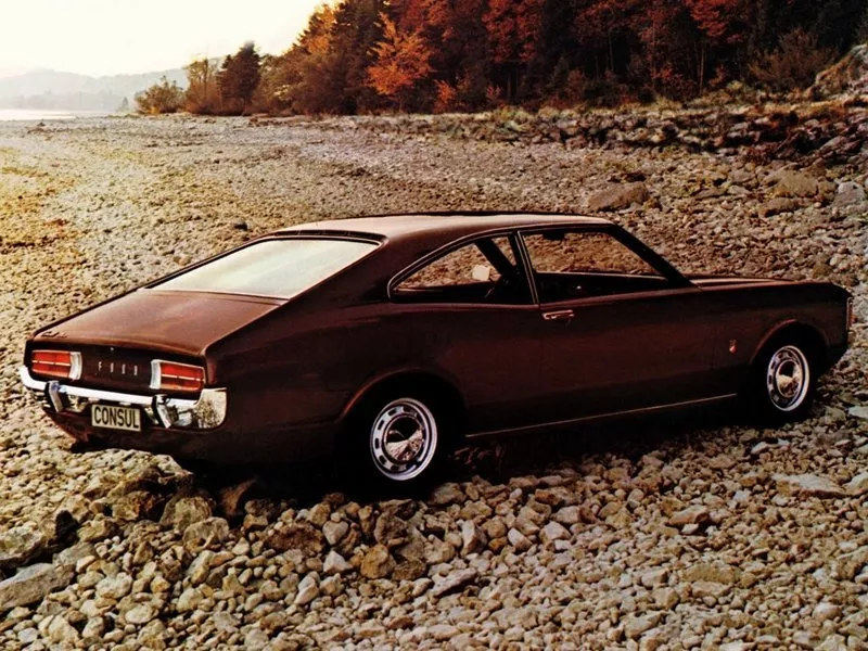 Автомобиль Ford Consul Купе