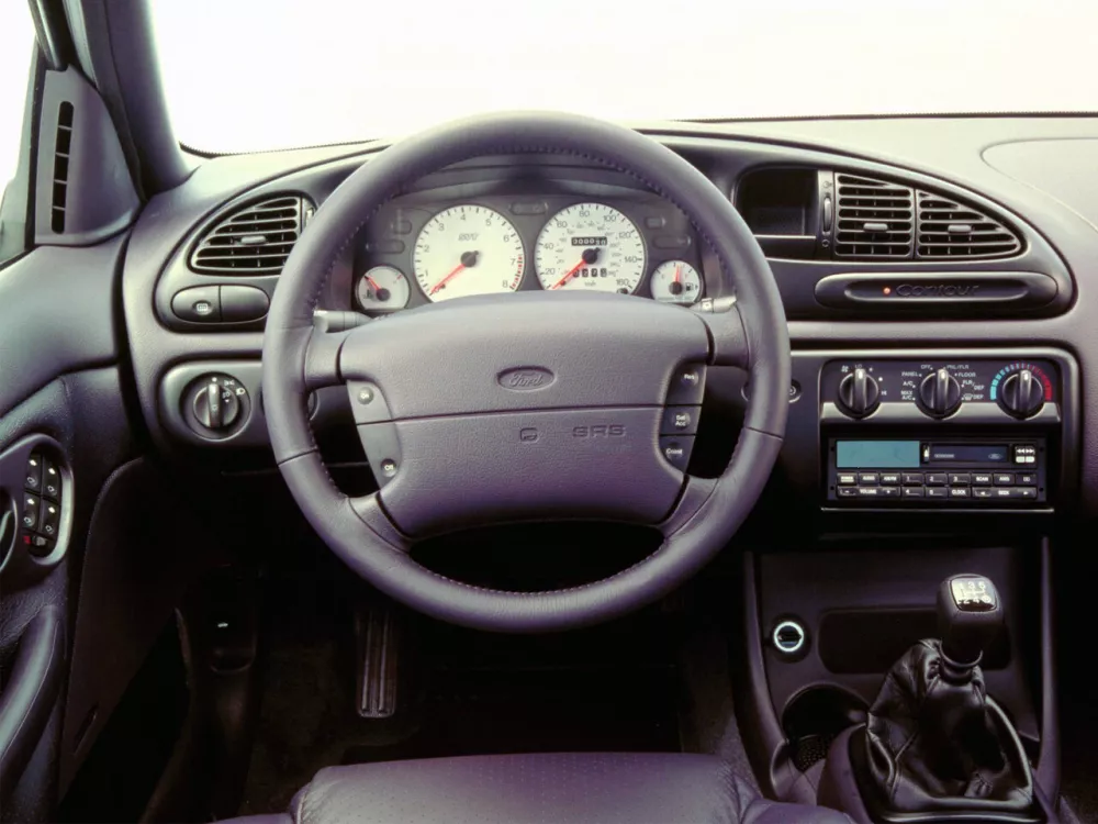 Автомобиль Ford Contour I Рестайлинг Седан