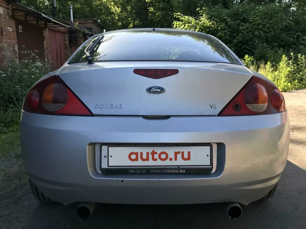 Автомобиль Ford Cougar Купе