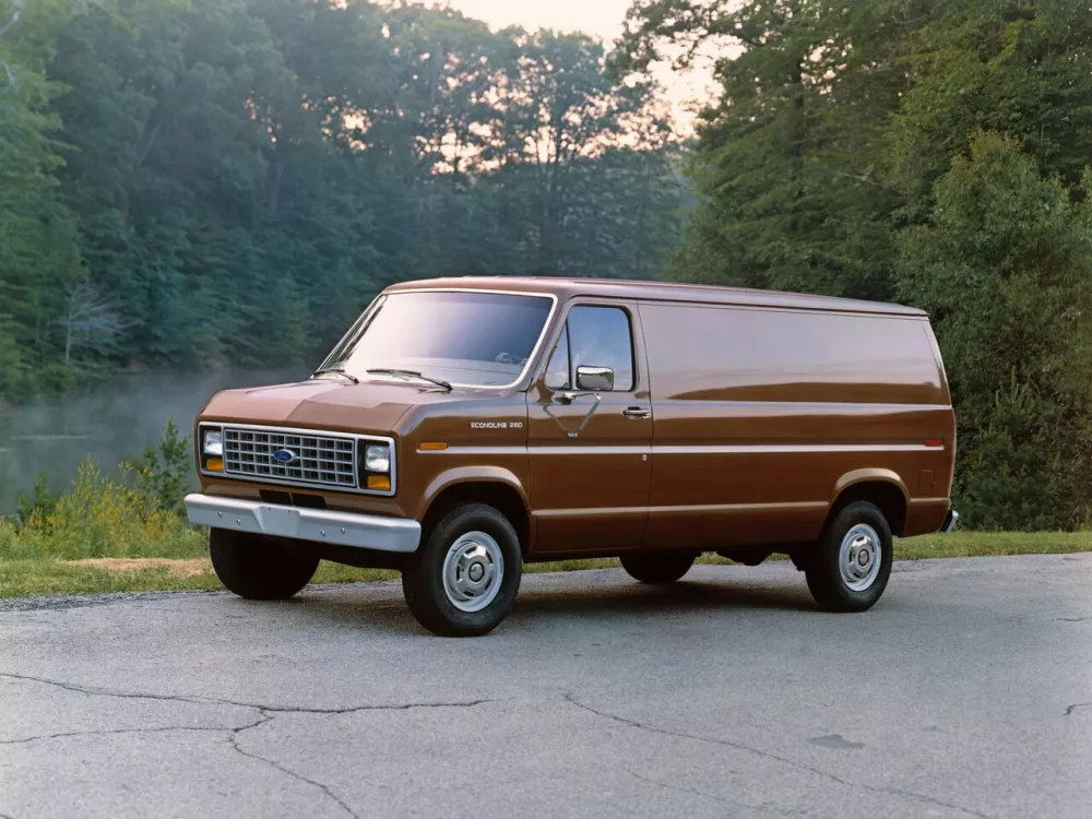 Автомобиль Ford Econoline III Фургон
