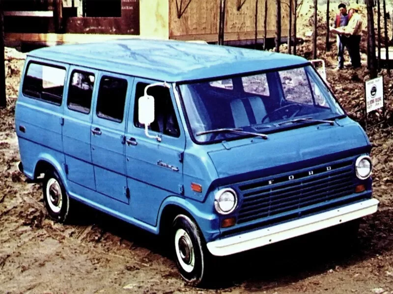 Автомобиль Ford Econoline II Минивэн