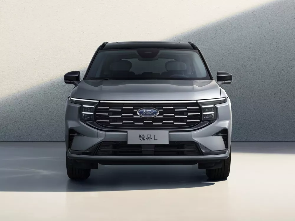 Автомобиль Ford Edge III (L) Внедорожник (5 дверей)