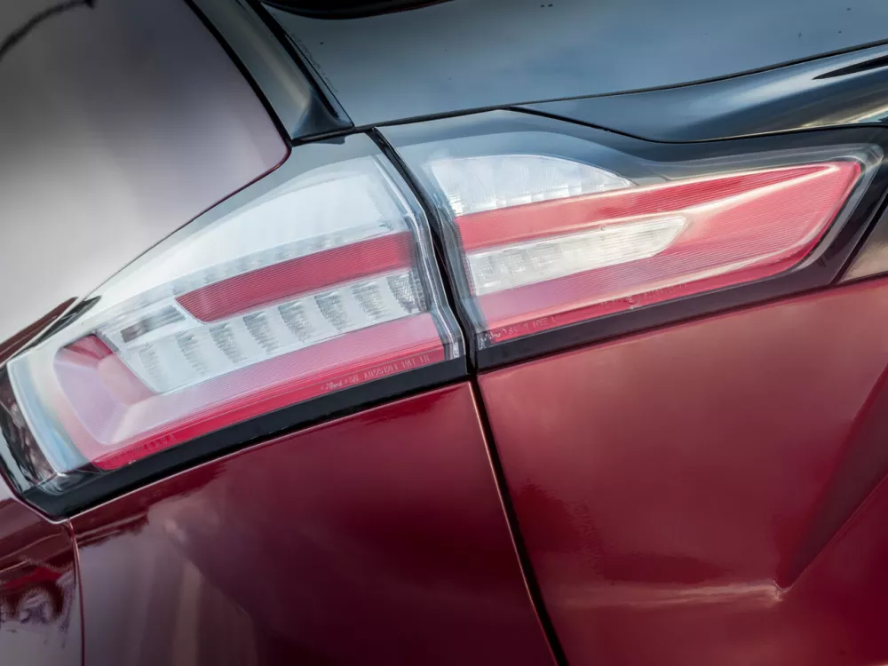 Автомобиль Ford Edge II Рестайлинг Внедорожник (5 дверей)