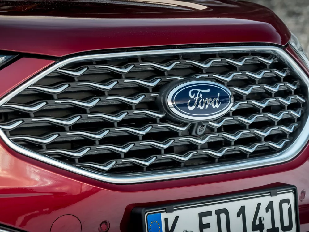 Автомобиль Ford Edge II Рестайлинг Внедорожник (5 дверей)