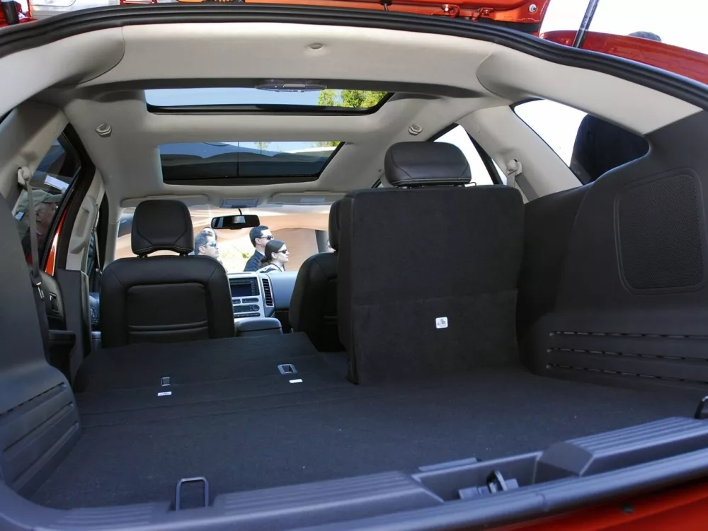 Автомобиль Ford Edge I Внедорожник (5 дверей)