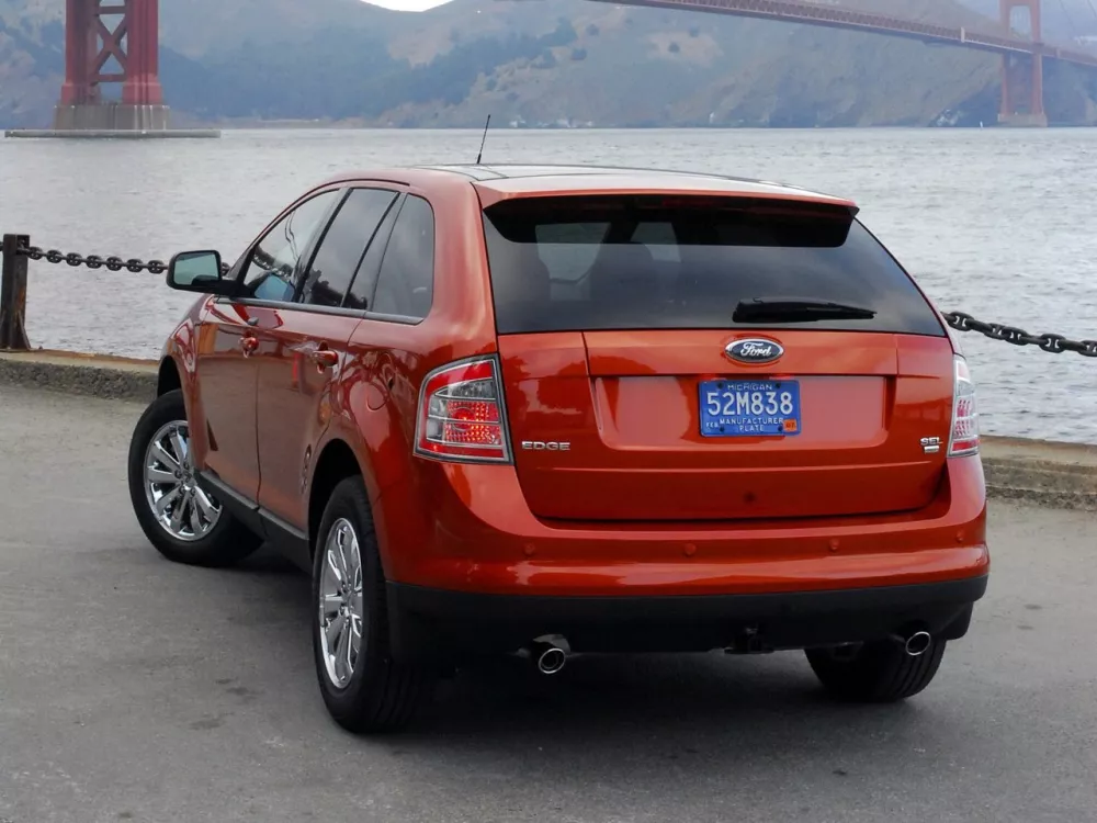 Автомобиль Ford Edge I Внедорожник (5 дверей)