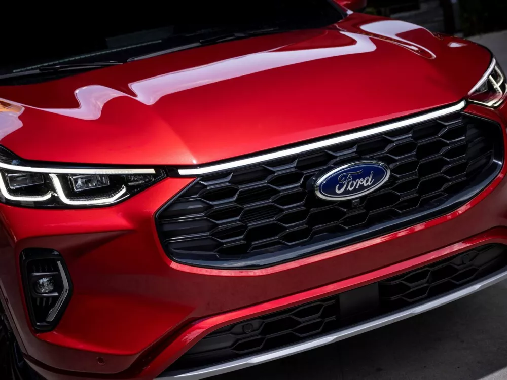 Автомобиль Ford Escape IV Рестайлинг Внедорожник (5 дверей)